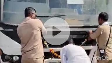 समुद्रपूर: ६ वर्षांनंतर सायगव्हान येथे पोहचली लालपरी; मोठ्या उत्साहात नागरिकांकडून स्वागत