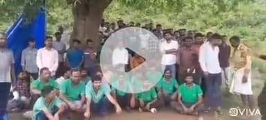 चांडिल: टुईडुगंरी में गणपति मिल्क प्रोडक्ट्स के मजदूरों का विरोध प्रदर्शन