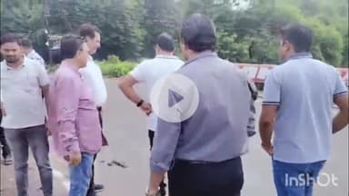 दुर्ग: भिलाई नगर निगम के जोन 05 अंतर्गत सेक्टर 06 में नाला सफाई का निरीक्षण करने शुक्रवार सुबह आयुक्त राजीव कुमार पाण्डेय पहुंचे