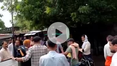 रिश्वत लेते हुए झांसी में दरोगा गिरफ्तार