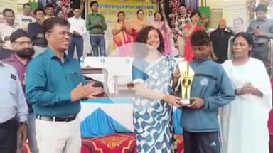 गुमला: संत इग्नासियसी स्कूल परिसर में प्रमंडल स्तरीय सुब्रतो मुखर्जी फुटबॉल टूर्नामेंट संपन्न, उपायुक्त रहीं मौजूद