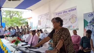 कोडरमा: जिला प्रशासन कोडरमा और इंपैक्ट इंडिया फाउंडेशन के तत्वावधान में नि:शुल्क स्वास्थ्य कार्यक्रम का उद्घाटन