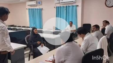 नवादा: समाहरणालय स्थित सभा कक्ष में अपर समाहर्त्ता की अध्यक्षता में जनता दरबार का आयोजन हुआ