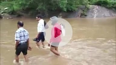 कोडरमा: बिहार से सटे कोडरमा जिले के झरकी, बिशुनपुर और सपहा गांव बरसात में बने टापू