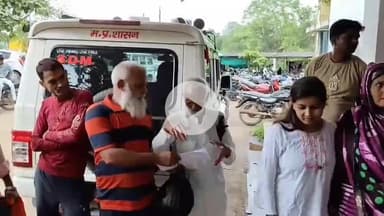 पवई: स्मार्ट मीटरों की गड़बड़ी व ज्यादा बिजली बिल आने से परेशान उपभोक्ताओं ने SDM के नाम तहसीलदार को सौंपा ज्ञापन