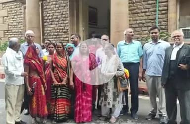 करछना: भडेंवरा में हुई हिंसा में शामिल निर्दोष लोगों की रिहाई की मांग को लेकर अधिकारियों से मिला नागरिक समाज का प्रतिनिधिमंडल