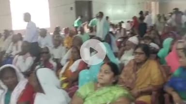 बक्सर: ज़िले के 1,90,616 पेंशनधारियों की पेंशन ₹400 से ₹1100 तक बढ़ी, नगर भवन में कार्यक्रम आयोजित