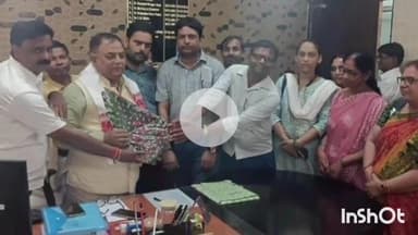 मुंगेर: आठ माह के बकाये मानदेय की मांग को लेकर अतिथि शिक्षकों ने कुलसचिव से मुलाकात की