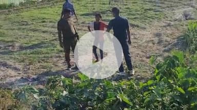 पूर्णिया पूर्व: पूर्णिया में डायन आरोप में फिर हमला, कजरा  गांव में महिला पर बरसाए ईंट-पत्थर; घर में छिपकर बचाई जान