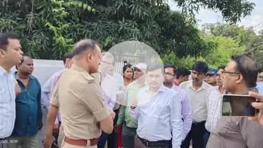 मुशहरी: जिला पदाधिकारी एवं वरीय पुलिस अधीक्षक ने कावरिया पथ और डीएन हाई स्कूल का किया भ्रमण