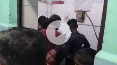 सीतापुर: बंदरिया बाजार में निर्माणाधीन मकान का छज्जा गिरने से मलवे में दबकर एक युवक की हुई दर्दनाक मौत