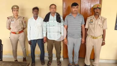 कोल: थाना हरदुआगंज पुलिस टीम को मिली बड़ी सफलता, 4 शातिर वारण्टी अभियुक्त किए गए गिरफ्तार