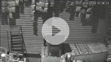 लाडपुरा: महावीर नगर विस्तार योजना में बेकरी की दुकान पर देर रात बदमाशों ने ताले तोड़े, नगदी लेकर फरार, सीसीटीवी फुटेज आया सामने