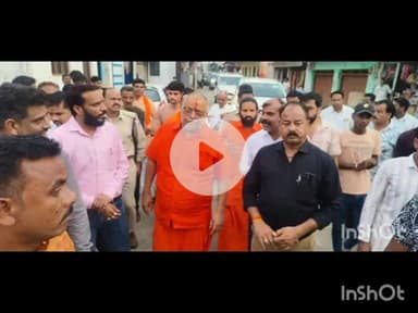 तराना: जूना अखाड़ा के अंतरराष्ट्रीय अध्यक्ष मोहन भारती ने तराना में सावन सवारी मार्ग का निरीक्षण किया