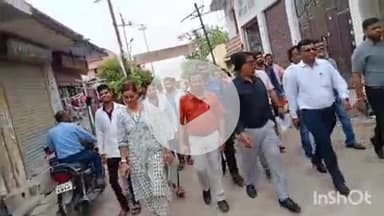 औरैया: दिबियापुर स्वास्थ्य केंद्र में विश्व जनसंख्या स्थिरता पखवाड़ा दिवस पर निकाली गई जागरूकता रैली