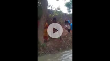 नवाबगंज: टीपहार गांव में धान की रोपाई के लिए तैयार खेत में कूड़ा डालने को लेकर दो पक्षों में विवाद, मारपीट का वीडियो वायरल