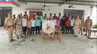 हसनपुर: आदमपुर थाना पुलिस ने अलग-अलग धाराओं में फरार चल रहे 22 वारंटियों को गिरफ्तार कर किया चालान