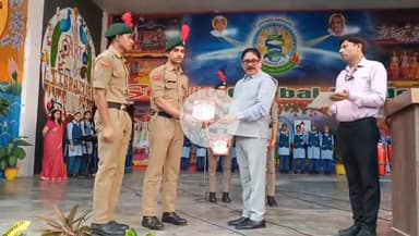 सुदिती ग्लोबल एकेडमी के एनसीसी कैडेट ने 'ए' एवं 'बी' सर्टिफिकेट की परीक्षाएं ए ग्रेड में उत्तीर्ण कर रचा कीर्तिमान।