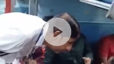 लाडपुरा: कोटा-शामगढ़ रेलमार्ग पर औचक टिकट चेकिंग में नई दिल्ली-डॉ अम्बेडकर नगर एक्सप्रेस में 41 यात्रियों से वसूला गया जुर्माना