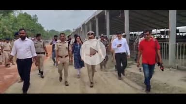 मोतिहारी: प्रधानमंत्री के मोतिहारी परिभ्रमण को लेकर कार्यक्रम स्थल का निरीक्षण पुलिस उप महानिरीक्षक बेतिया प्रक्षेत्र ने किया