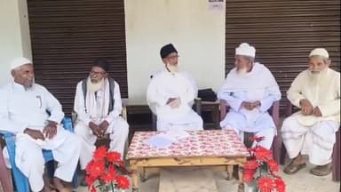 किस्को: किस्को में खिदमते खल्क हाजी कमेटी के सदस्यों ने हज से लौटे हाजियों का किया इस्तकबाल