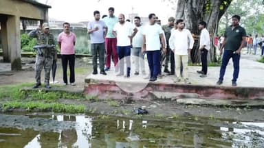 कोडरमा: उपायुक्त ने नगर पंचायत कोडरमा के वार्डों का किया निरीक्षण, चिल्ड्रेन पार्क व वेंडिंग जोन के दिए निर्देश