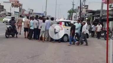 अमरोहा: अमरोहा में दर्दनाक हादसा, जोया में NH9 पर तेज रफ्तार दो कारों में आमने-सामने की टक्कर, पांच लोग घायल, पहुंची पुलिस