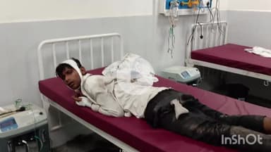 मुंगेर: जुबली वेल के पास स्थानीय लोगों ने एक चोर को पकड़कर कोतवाली पुलिस के हवाले किया