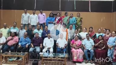 जगदलपुर: टाउन हॉल में महापौर ने स्वच्छता एम्बेसडर और निगम कर्मचारियों की बैठक ली, नगर में जन जागरूकता अभियान की तैयारी