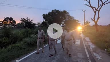 गभाना: गभाना में श्रावण माह और कांवड़ यात्रा को लेकर पुलिस की सक्रियता, भीड़भाड़ वाले व संवेदनशील स्थानों पर किया पैदल मार्च