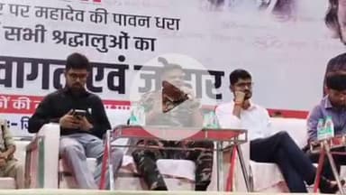 देवघर: सावन की पहली सोमवारी को लेकर डीसी और एसपी ने दंडाधिकारियों के साथ की ब्रीफिंग