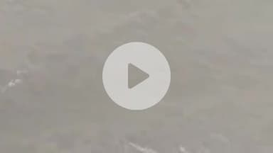 करनैलगंज: नेपाल से पानी छोड़ने के बाद घाघरा नदी का जलस्तर बढ़ा, एल्गिन ब्रिज पर खतरे के निशान से 41 सेमी नीचे बह रही है नदी