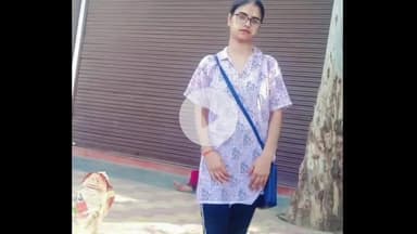 जलेसर: जलेसर के इसौली चौराहा निवासी ट्रेनी महिला कांस्टेबल ने कन्नौज में फांसी लगाकर आत्महत्या की, गांव में अंतिम संस्कार