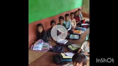 गुना: चक डुमेला गांव में जर्जर स्कूल की बिल्डिंग, लोगों ने वीडियो वायरल कर कहा, 'पटेल की पोर में भारत का भविष्य'