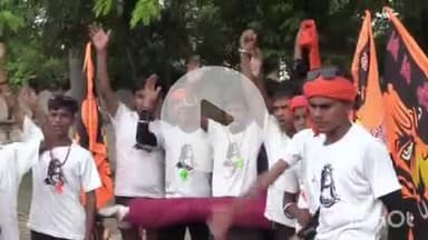 कोल: अलीगढ़ में नन्हे श्रद्धालुओं ने गौ माता को राष्ट्र माता घोषित करने की मांग उठाई, गंगाजल के साथ निकले कावड़ यात्रा में