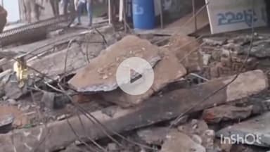 पलवल: न्यू सोहना रोड पर गंदे नाले के ऊपर बनाए गए स्लैब्स तोड़ने से डॉक्टरों और मरीजों को हो रही भारी परेशान#jansamasya