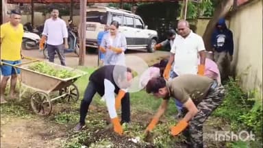 जगदलपुर: नगर निगम कार्यालय में स्वच्छता कार्यक्रम का आयोजन, निगम आयुक्त, महापौर सहित अन्य जनप्रतिनिधि हुए शामिल