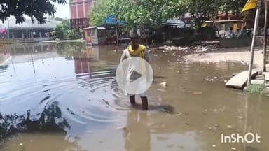 आरा: आरा के नगर निगम की खुली पोल आरा के रमना मैदान स्थित हनुमान मंदिर बना तालाब पूजा करने वालों की बड़ी परेशानी#jansamasya