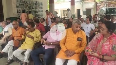 नवाबगंज: देवा रोड स्थित गांधी सभागार में श्रद्धांजलि सभा का आयोजन, भाजपा के वरिष्ठ नेता दिवंगत प्रशांत मिश्रा को किया गया याद