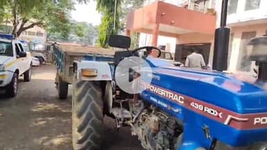 कोडरमा: एनजीटी की रोक के बावजूद तिलैया पुलिस ने बालू का परिवहन करते दो ट्रैक्टर ज़ब्त किए, चालक को हिरासत में लिया