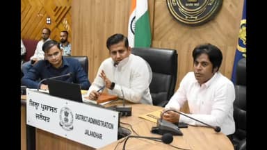 ਜਲੰਧਰ 1: ਡੀਸੀ ਨੇ ਦਫਤਰ ਵਿਖੇ ਸਾਫ ਸੁਥਰੀਆਂ ਅਤੇ ਮਿਆਰੀ ਸੜਕਾਂ ਦੇ ਸੰਬੰਧ ਵਿੱਚ ਵੱਖ-ਵੱਖ ਸੀਨੀਅਰ ਅਧਿਕਾਰੀਆਂ ਸਮੇਤ ਕੀਤੀ ਅਹਿਮ ਮੀਟਿੰਗ