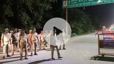 सिराथू: सकाढा में हाइवे पर कावरियों को रास्ता बताने के कार्यक्रम में पहुंचे एएसपी, कर्मचारियों से कहा- अच्छे से आएं पेश