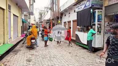 जलेसर: जीएसटी विभाग की लगातार छापेमार कार्रवाई के विरोध में जलेसर कस्बे के पीतल व्यापारियों ने की सामूहिक बंदी