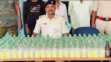 मोतिहारी: आदापुर थाना क्षेत्र में पुलिस ने गश्ती के दौरान सैनिक रोड मूर्तिया के पास 273 लीटर नेपाली शराब के साथ तीन को किया गिरफ्तार