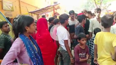 बक्सर: जिला प्रशासन ने ऐतिहासिक रामरेखाघाट को अतिक्रमण मुक्त कराया, आक्रोशित लोगों ने किया सड़क जाम