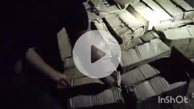 चकाई: दुम्मा मोड़ के पास से पुलिस ने 23 कार्टन विदेशी शराब बरामद किया, तस्कर फरार