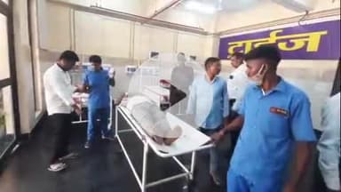 बिहार: पतासंग गांव के पास ई-रिक्शा पलटने से 4 लोग जख्मी, दो अस्पताल में भर्ती