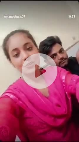 ठाकुरद्वारा: डीलारी क्षेत्र में प्रेमी युगल का वीडियो वायरल, हिन्दू लड़की ने कहा- 'अपनी मर्जी से आई हूं, इस्लाम धर्म कबूल कर लिया है'