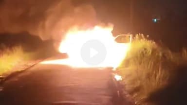 कोल: अधौन में चलती कार में लगी भीषण आग, कार में बैठे लोगों ने बमुश्किल कूदकर बचाई जान, बड़ा हादसा टला