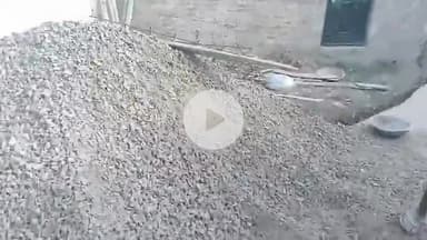 बाजपट्टी क्षेत्र माधोपुर पंचायत के रुदौली गांव में PCC काम में लापरबाही ठेकेदार की मनमानी
